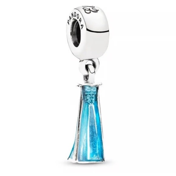 ELSA DRESS
Pandora DISNEY Princess Elsa Dress Frozen Disney Dangle Charm 925 ALE - Picture 2 of 8